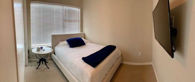 Building Photo - 5921 Hiline Rd