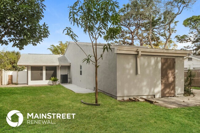 Building Photo - 604 Prairie Lake Dr