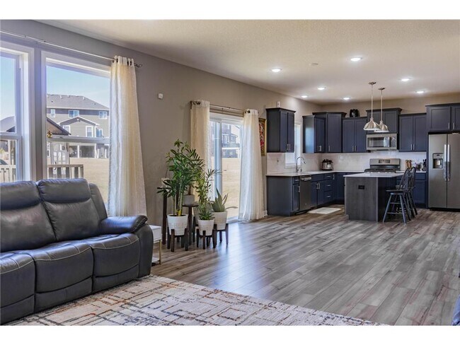 Building Photo - 1582 Edgebrook Ln