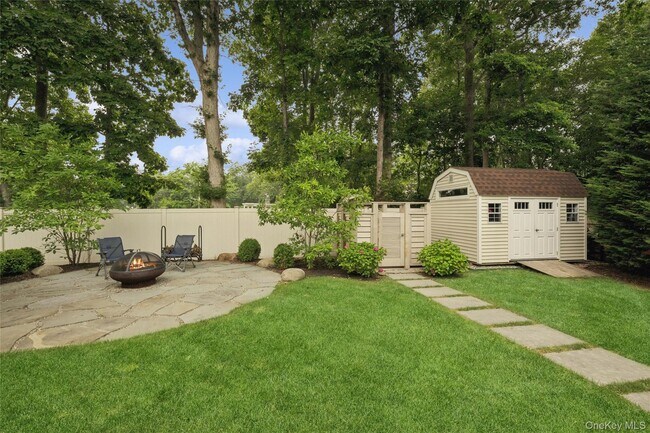 Building Photo - 185 Inlet Ln