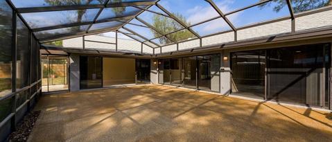 Building Photo - 4 Baywood Dr