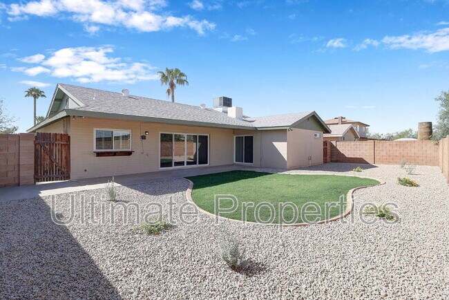 Building Photo - 4838 W Brown St