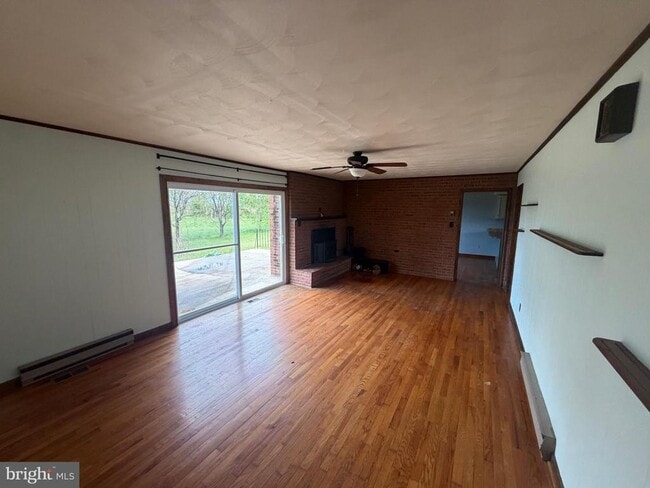 Building Photo - 116 Rehoboth Ln