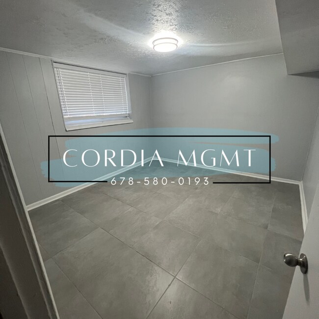 Building Photo - A Modern Living in Riverdale Must See  4Bed and 3Bath