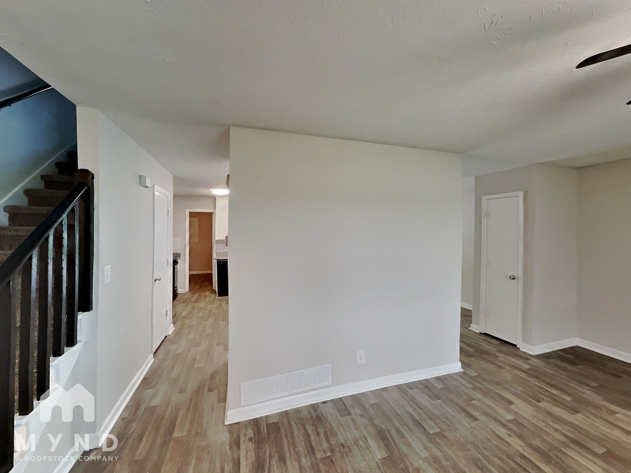 Building Photo - 225 Baker St