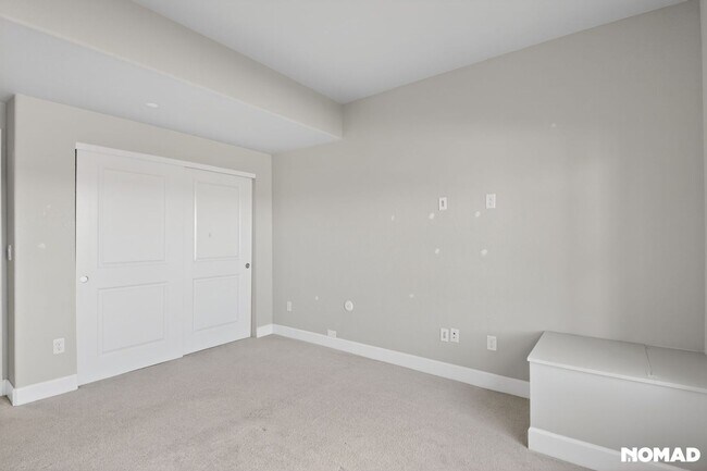 Building Photo - Luxury 3-Bedroom Legacy Ridge Living with Mountain Views