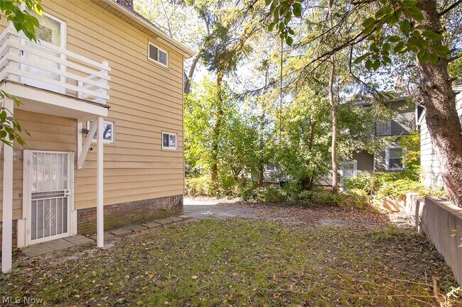 Building Photo - 13621 Cranwood Dr