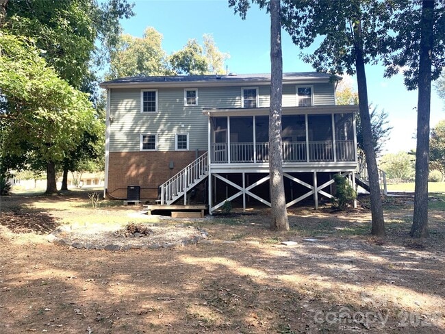 Building Photo - 1114 Glenshannon Rd