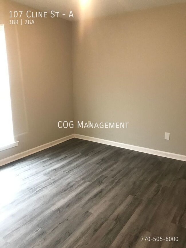 Building Photo - 3 bedroom 2 bath duplex in Adairsville