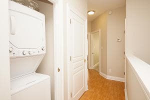 Building Photo - 165 Brooks St SE