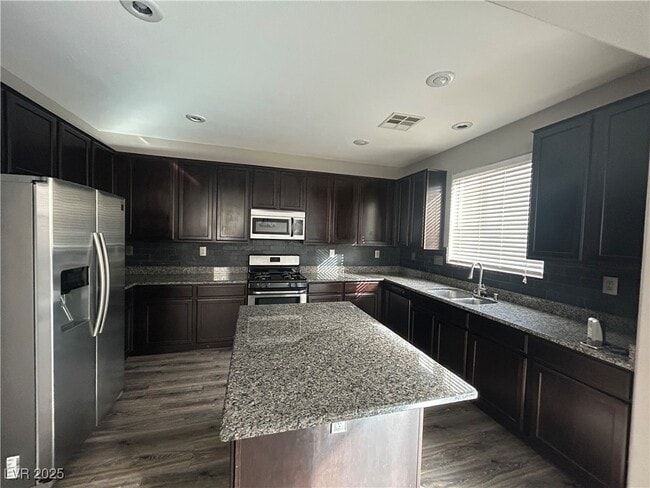 Building Photo - 10066 Trotter Peak St