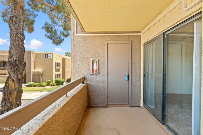 Building Photo - 3601 W Tierra Buena Ln