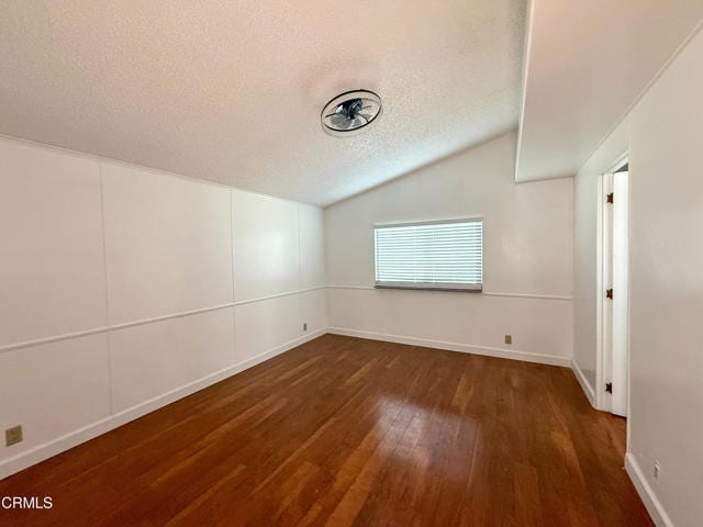 Building Photo - 6087 E Los Angeles Ave