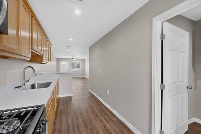 Building Photo - 1483 O Sullivan Dr
