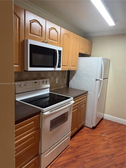 Building Photo - 7165 NW 186th St