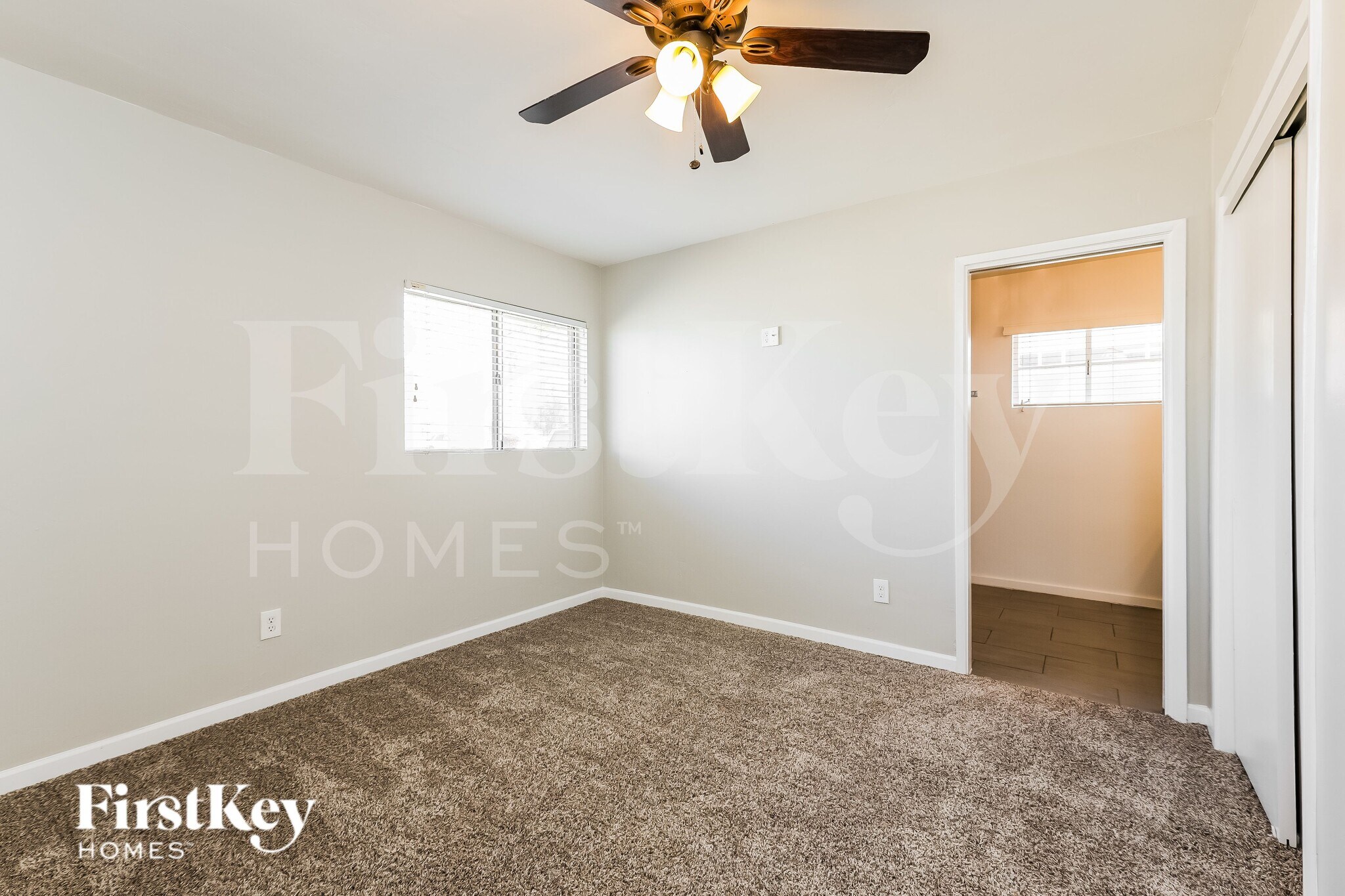 Building Photo - 2025 West Campbell Ave