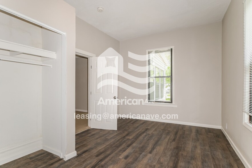 Building Photo - 6603 Crest Ave