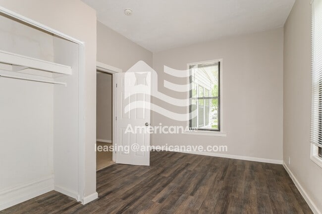Building Photo - 6603 Crest Ave
