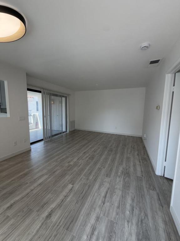 Building Photo - 8435 Westmore Rd