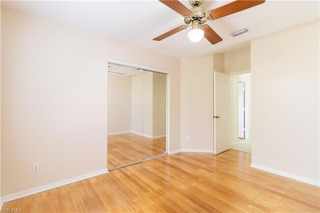 Building Photo - 687 Melville Ct