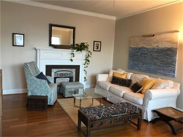 Building Photo - 1654 Marshall St