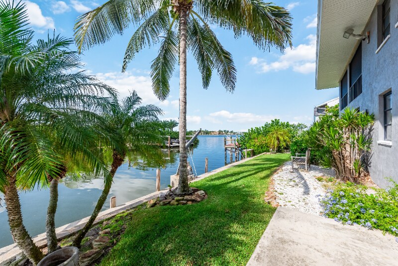 Building Photo - 1334 Chesapeake Ave