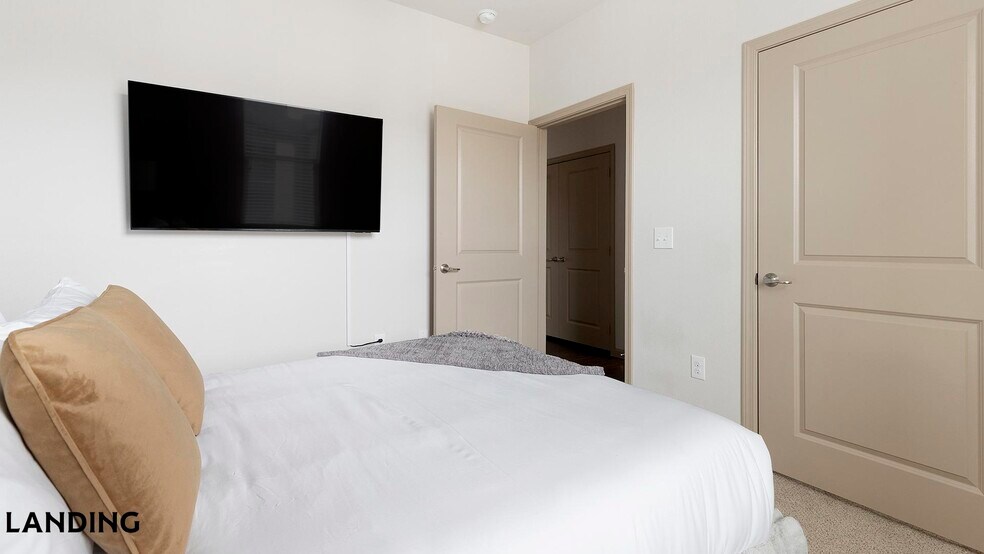 Building Photo - 7602 Luskey Blvd