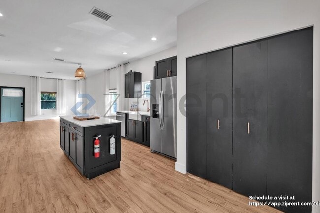 Building Photo - 3002 N Highland Ave