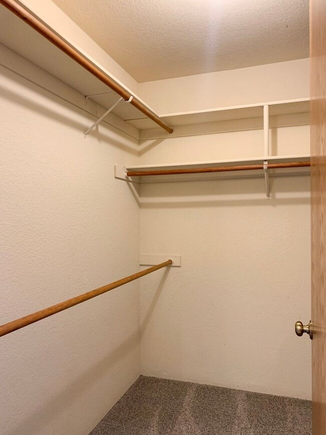 Building Photo - 2 Bedroom / 2.5 Bath Condo in Ridgemark