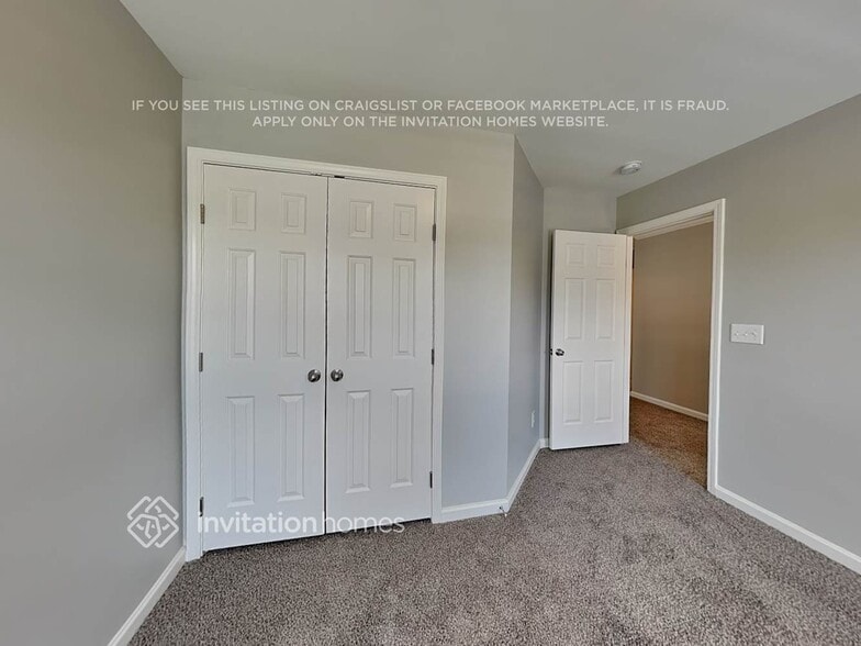 Building Photo - 1225 Periwinkle Dr