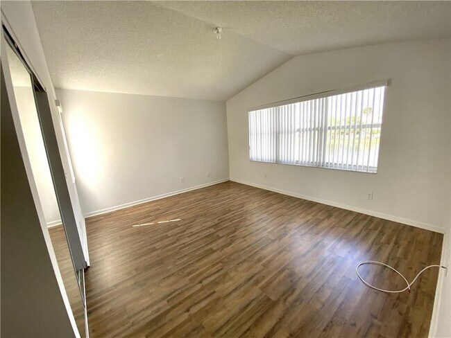 Building Photo - 11135 NW 46th Dr