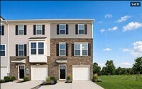 Building Photo - 319 Mingo Way