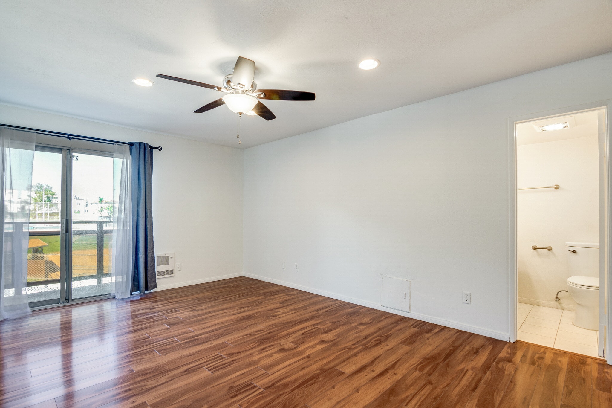 Master Bedroom - with Park View - 851 Cypress Ave