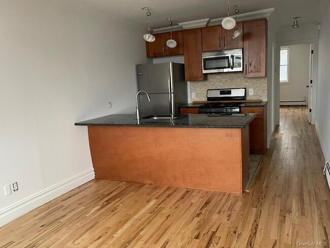 Primary Photo - 1107 Ocean Blvd