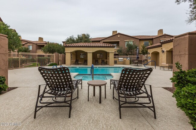 Building Photo - 250 W Queen Creek Rd