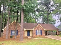 Building Photo - 116 Plum Tree Rd