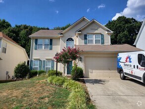 Building Photo - 4 bedroom  home in Charlotte