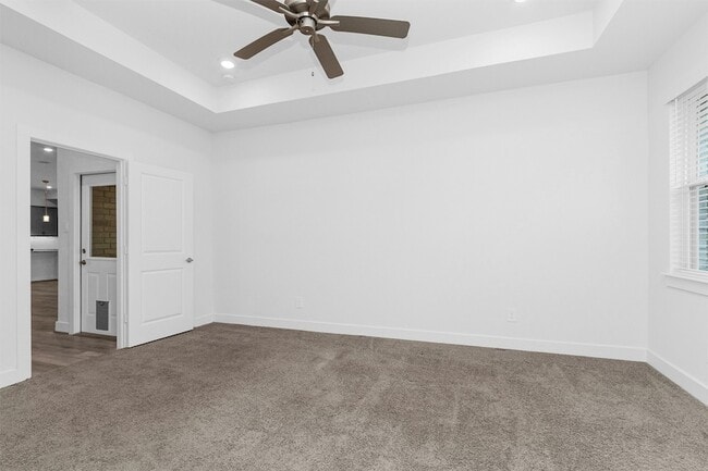 Building Photo - 29019 Pine Forest Dr