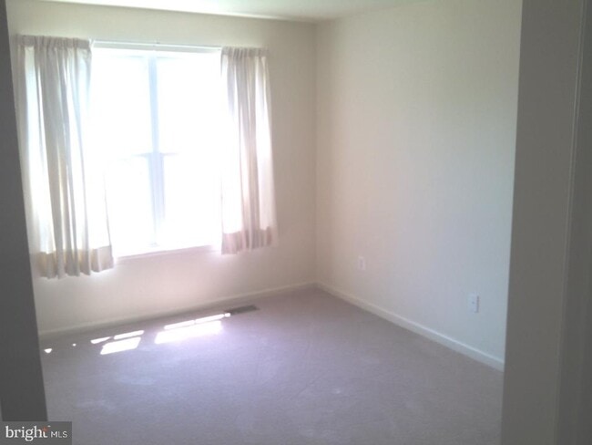 Building Photo - 173 Gleneagles Ct