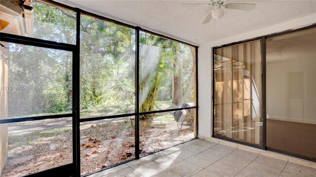 Building Photo - 3846 Coral Tree Cir