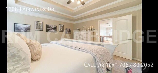 Building Photo - 1208 Fairwinds Dr