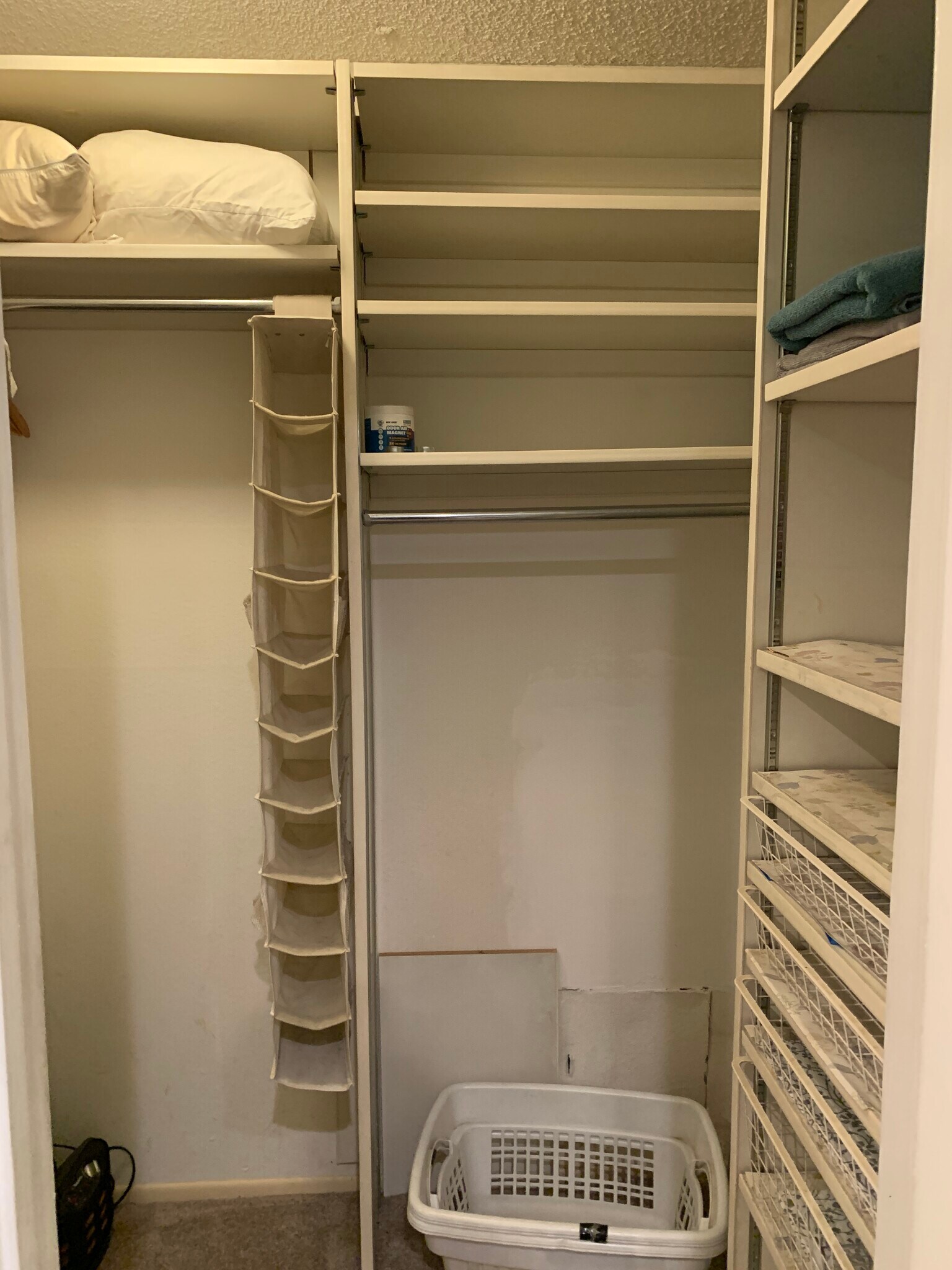 Building Photo - 1230 N Sweetzer Ave