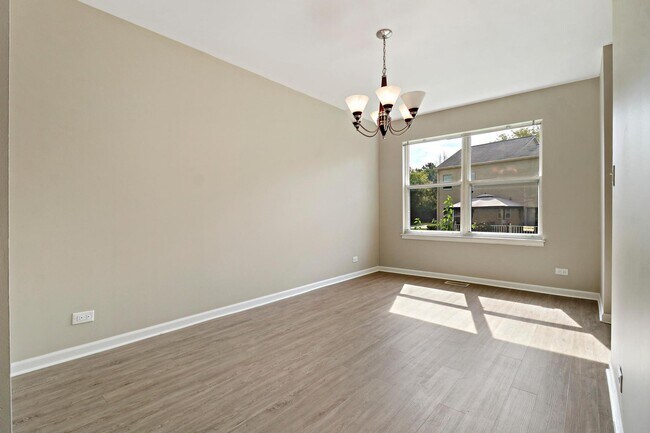 Building Photo - 407 Ballard Dr