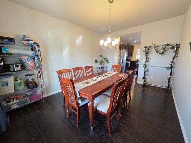 Building Photo - Fully Finished Corner-Lot Home with Mounta...