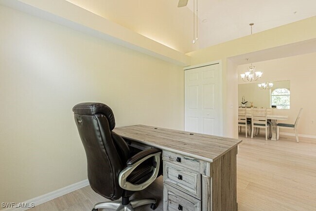 Building Photo - 4985 Sandra Bay Dr