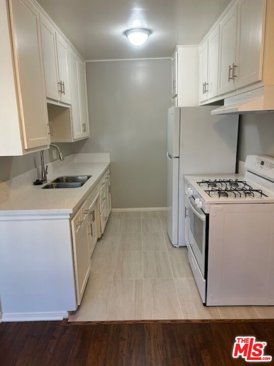 Building Photo - 4505 Murietta Ave