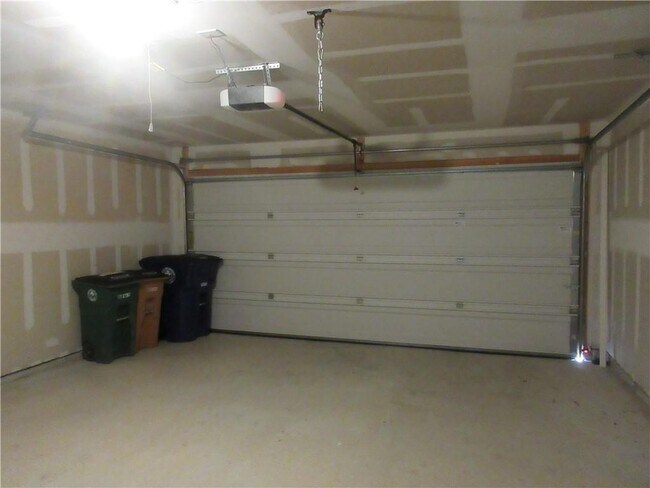 Building Photo - 10913 Gonzales Ranger Pass