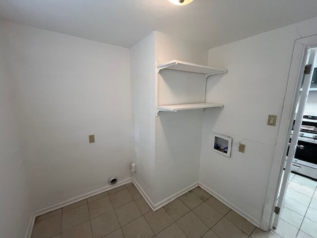 Building Photo - Nice 3 Bedroom 2 Bathroom House in Little Rock, Arkansas