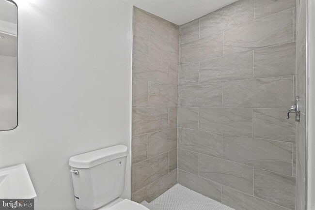 Building Photo - 458 Federal St