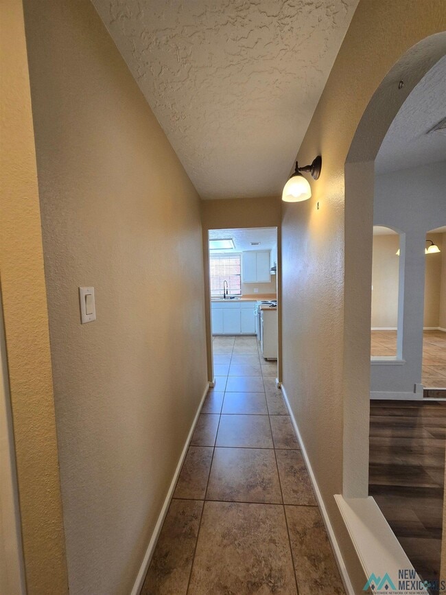 Building Photo - 309 Chanticleer Pl